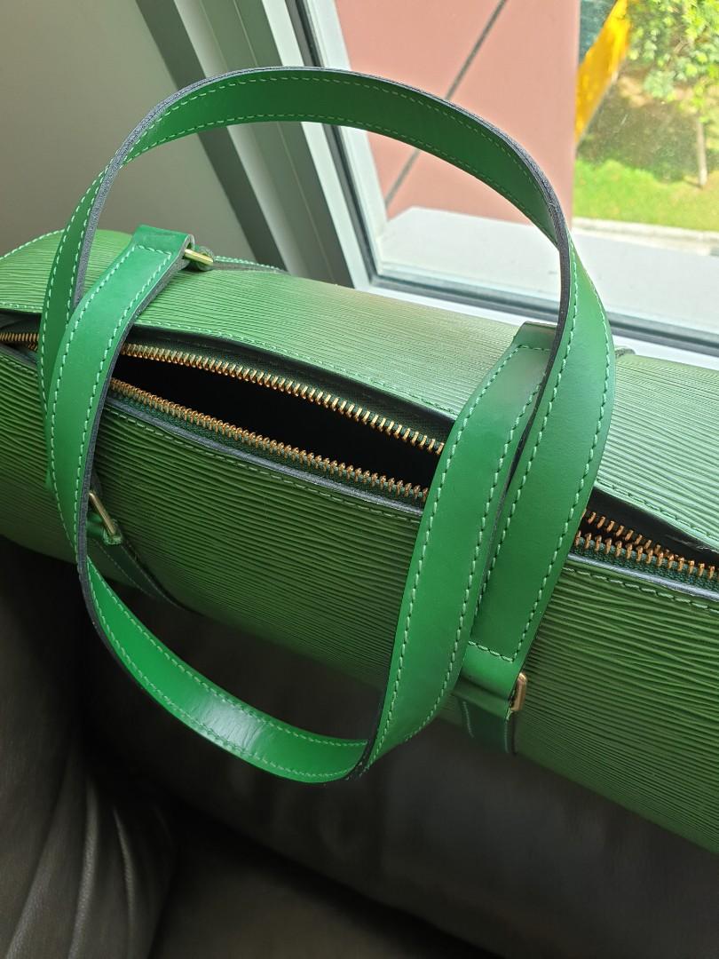 Unique shape of LV Noctambule epi leather handbag! Very epic