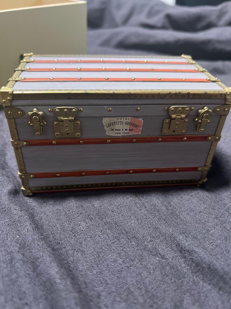 Authentic LOUIS VUITTON Trunk Paperweight Mini Malle Zinc Box RARE VIP Gift  Item