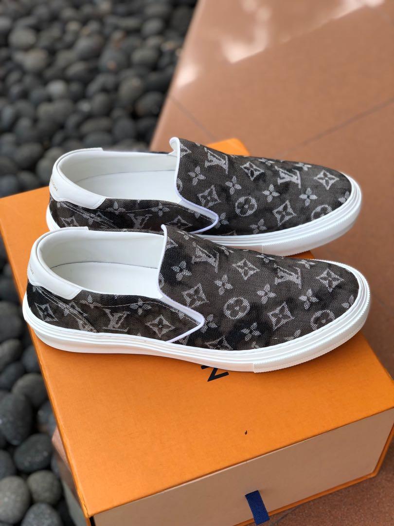 Jual sepatu Louis Vuitton Sneakers Slip On B217 / Sepatu Fashion LV Import  High Quality
