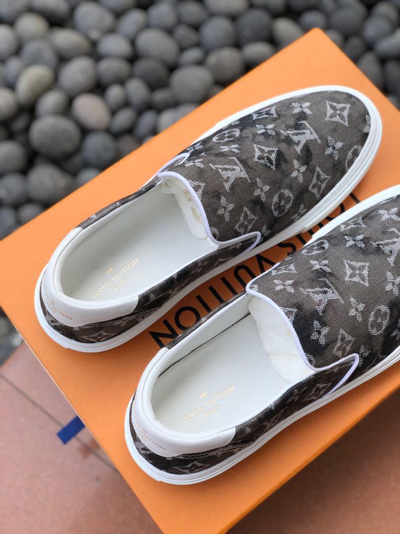 Louis Vuitton Monogram Slip On ( LV ) RARE Authentic 100%