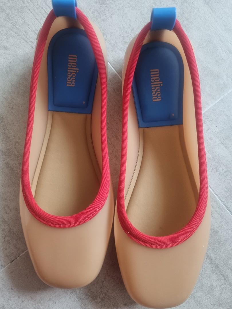 Melissa lance flat shop