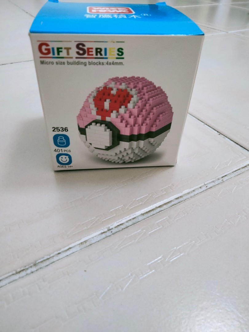 Micro size building blocks, Hobbies & Toys, Toys & Games on Carousell