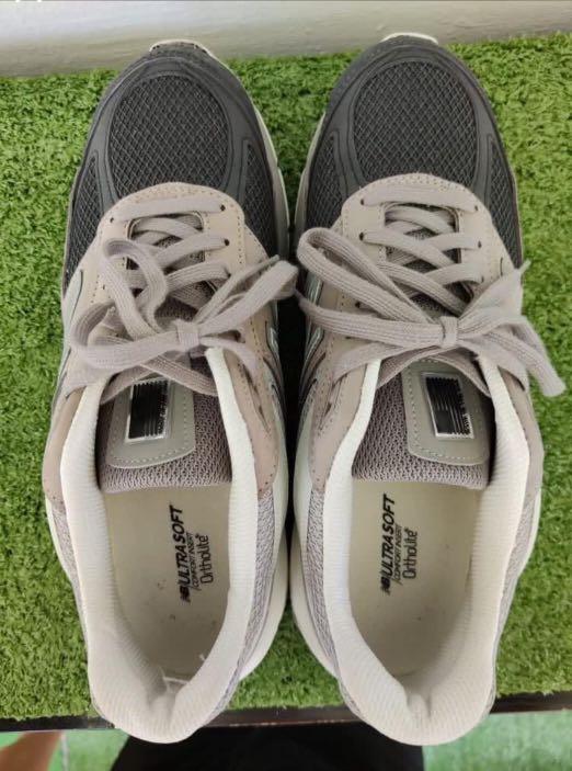 New Balance 990 v5, Men's Fashion, Footwear, Sneakers on Carousell
