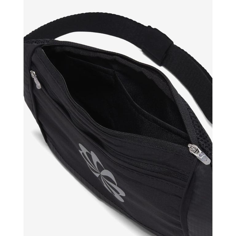 Nike Challenger Running Waist Pack, Men's Fashion, Bags, Belt bags