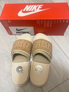 （分類：）位於 。 由 treasure.box. 提交（商品編號 1141858478，圖片 1）。簡介： 。