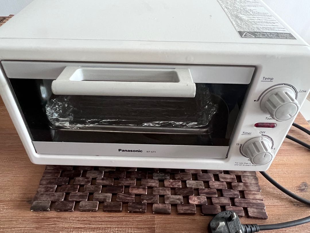 Panasonic Ntgt1 toaster oven, TV & Home Appliances, Kitchen Appliances