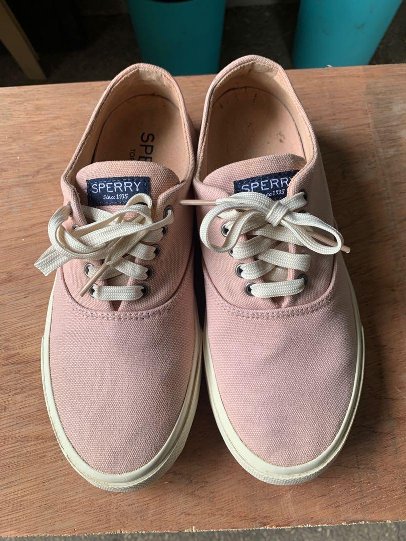 Sperry captain sales cvo womens