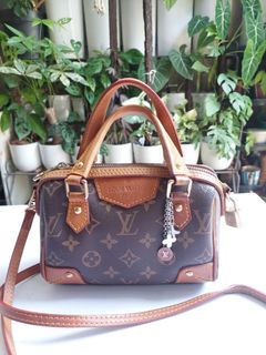 LV Mini sling (Doctors Bag), Luxury, Bags & Wallets on Carousell