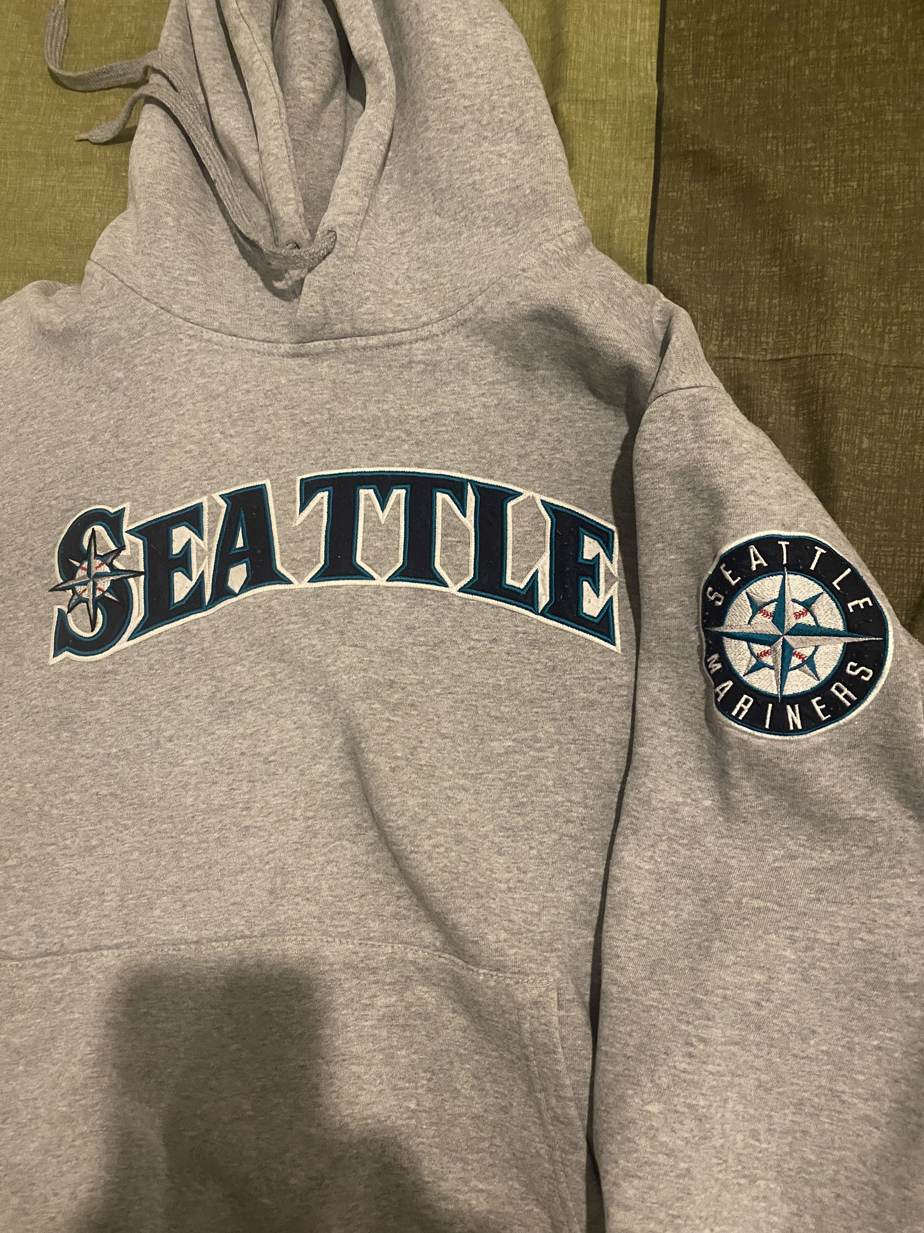 Men's Antigua Heathered Gray Seattle Mariners Absolute Pullover Hoodie