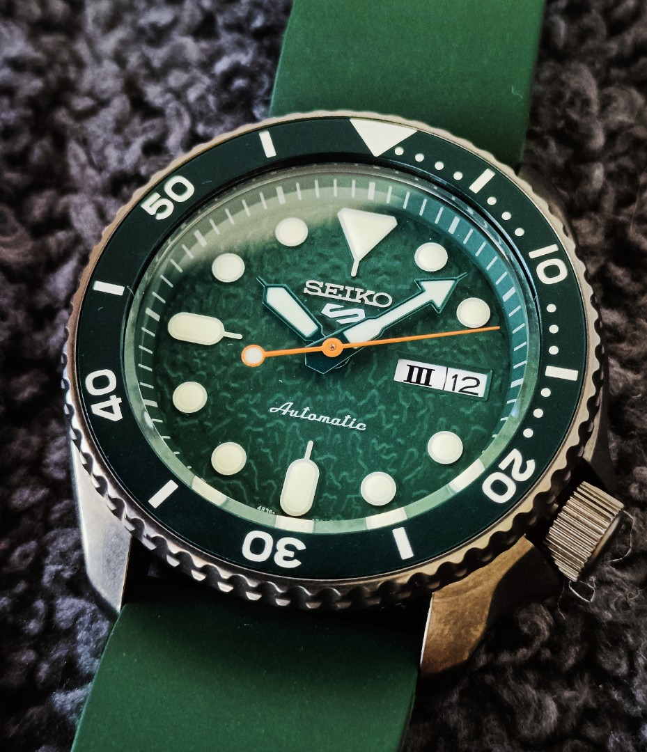 Seiko 5 Avocado Green 5KX Automatic Sports Watch SRPD77K1