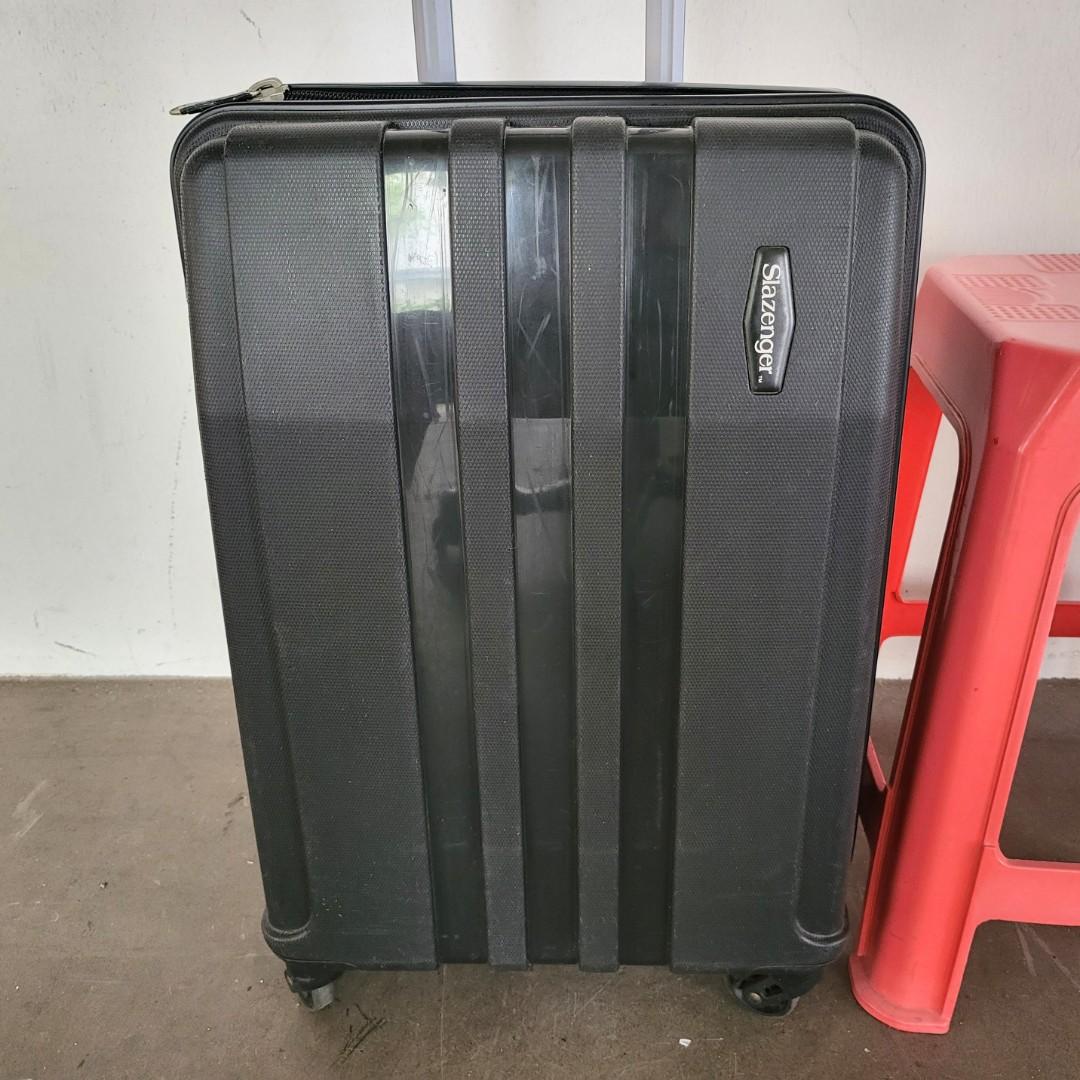 Slazenger cabin / hand carry 56 x 38 x 22 cm. (height incl handles