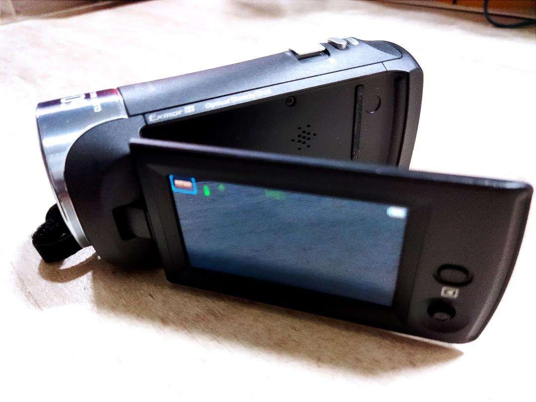 Sony HandyCam HDRCX405 with 64 GB Memory Card, Photography, Video