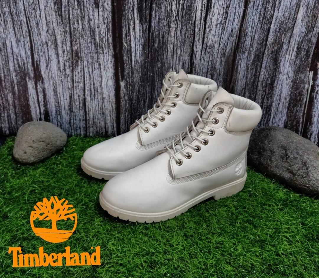 white timberland boots size 7