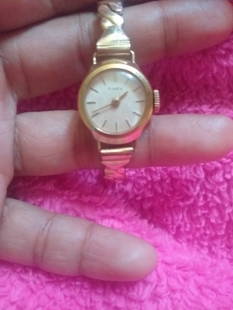 TIMEX VINTAGE AUTOMATIC LADIES STRETCHABLE WATCH