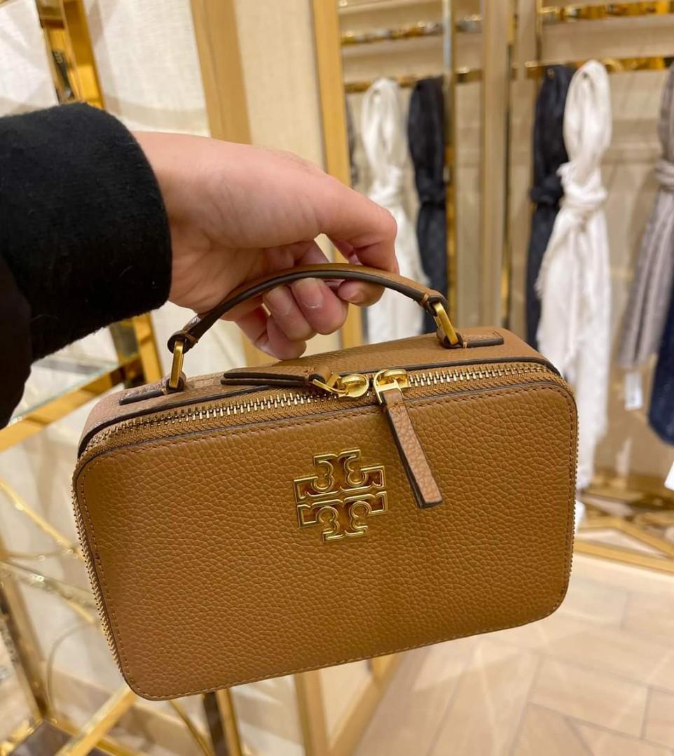 Tory Burch Britten Small Top Handle (Category: Luxury Bags & Wallets) located in Mandaluyong City. Submitted by shop_0n_the_spot (Listing ID 1141759779, Image 1). Description: 💯% Brand New and GUARANTEED ORIGINAL items straight from the USA 🇺🇸 📦✈🛳 🚛 OnH@nd and Ready to Ship 🏷 Inclusions: Tag, Care card 💰 Additional Shipping Fee 🌸🌸🌸🌸🌸🌸🌸🌸🌸🌸🌸🌸🌸🌸🌸 If in DOUBT don’t buy, to save our both time. We are not PLAYING here, we do our 