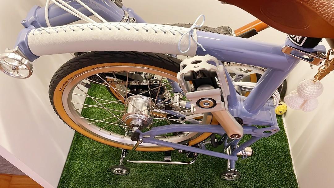 White top leather protector