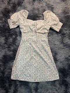 (Category: ) located in . Submitted by -clearingwardrobe- (Listing ID 1141701306, Image 1). Description: .