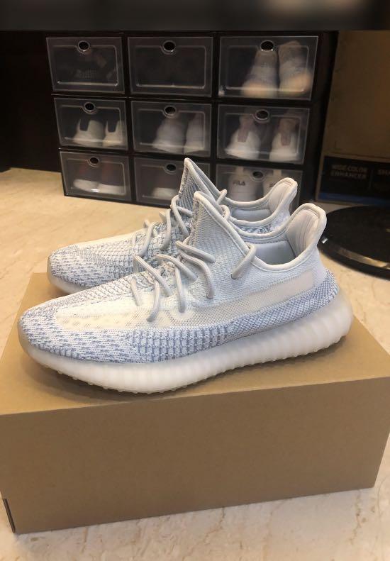yeezy boost 350v2 cloud white
