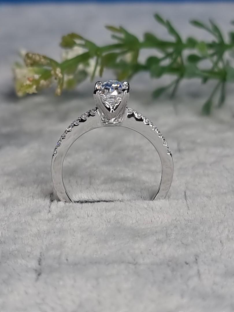 1.00ct Oval Crushed icy cut Premium Moissanite Diamond Ring