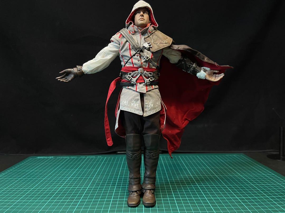Hot toys assassin's online creed