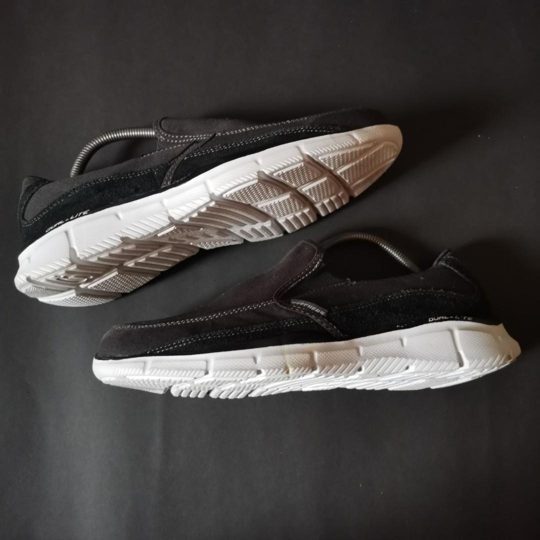 Skechers dual 2025 lite slip on