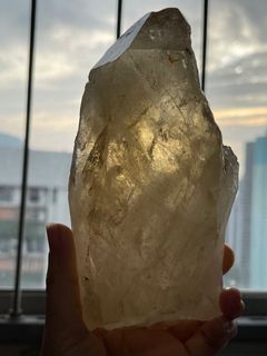 （分類：）位於 。 由 esther.vincent.crystals.09 提交（商品編號 1142004646，圖片 1）。簡介： 。