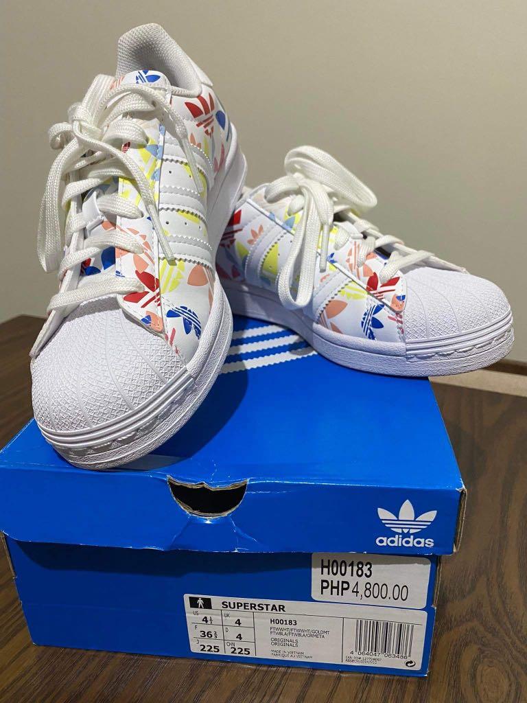 Adidas Superstar, Women's Fashion, Footwear, Sneakers on Carousell