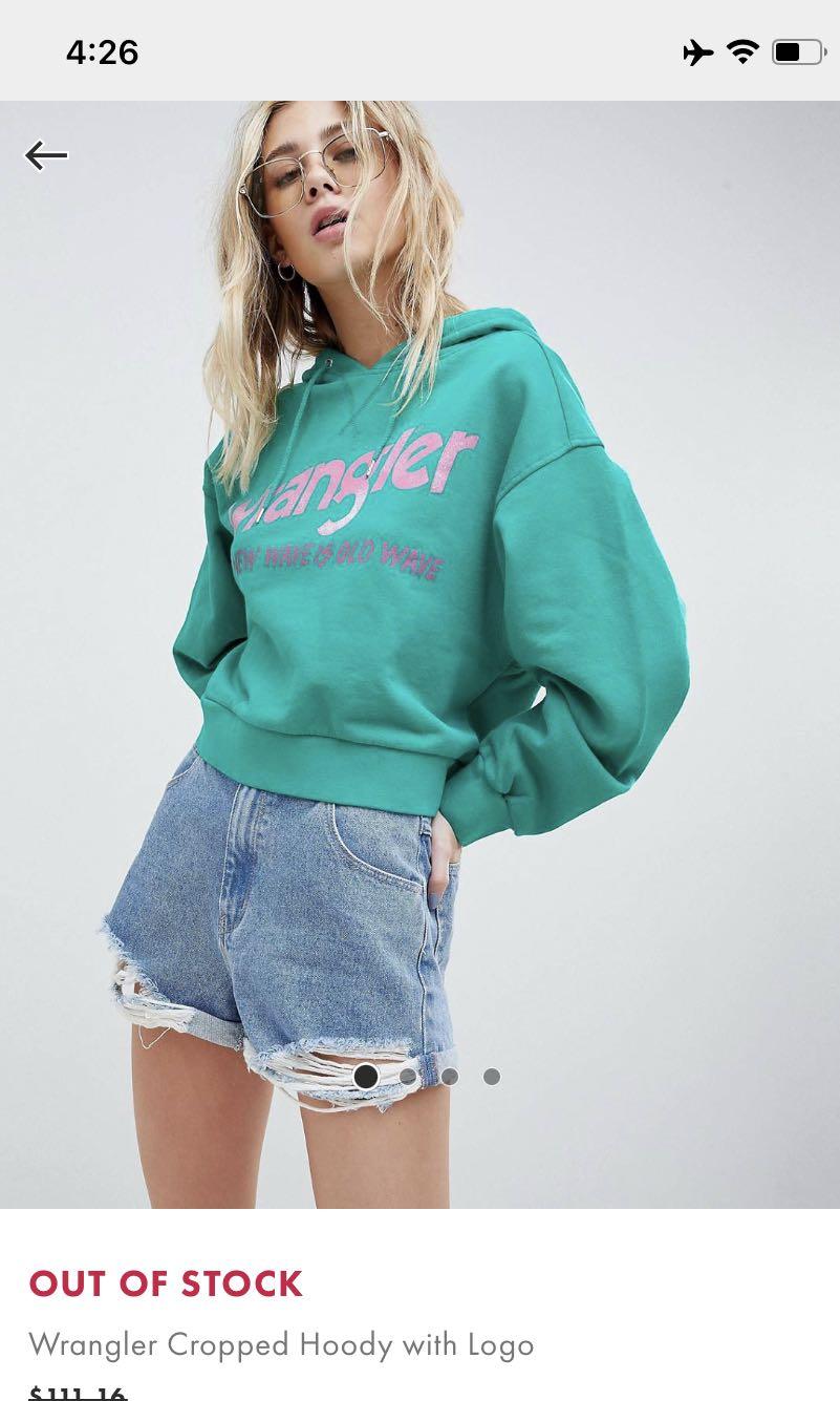 asos wrangler cropped logo hoodie spectra green pink, Women's Fashion,  Tops, Longsleeves on Carousell