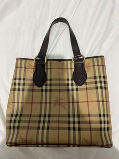 (Category: ) located in . Submitted by jialing.cheng.37 (Listing ID 1142036726, Image 1). Description: .