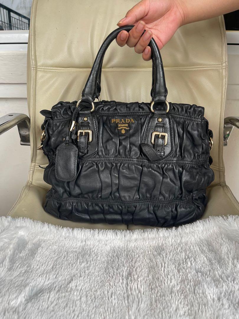 Top 64+ imagen prada crinkle bag