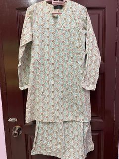 (Category: ) located in . Submitted by linaaaaalim (Listing ID 1141952869, Image 1). Description: .