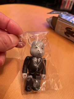 （分類：）位於 。 由 lokier 提交（商品編號 1142080157，圖片 1）。簡介： 。