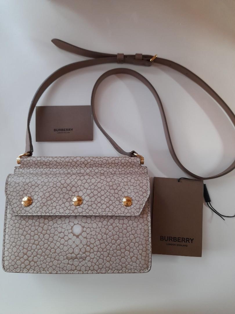 Burberry baby title shop pocket