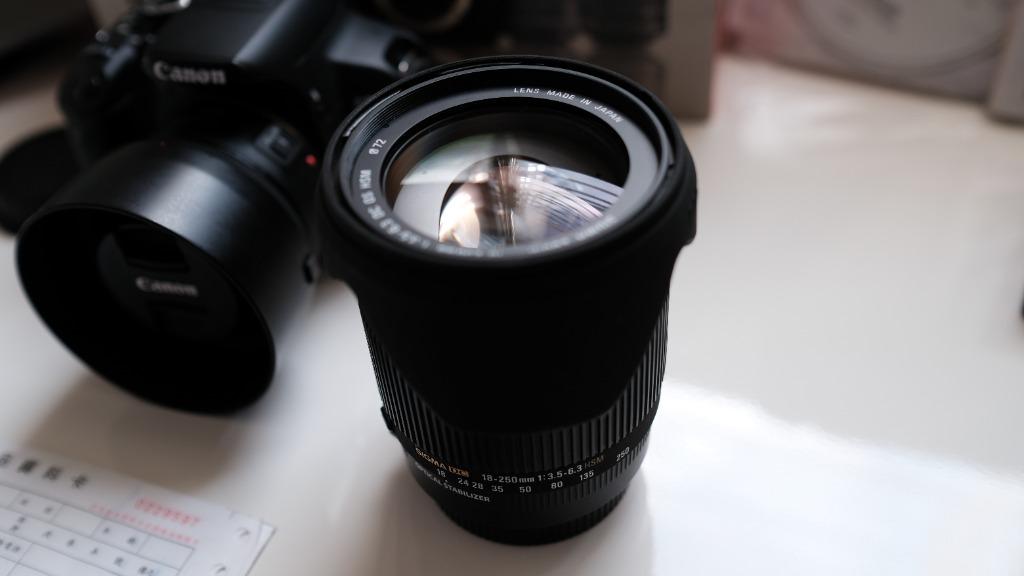 Canon EOS 650D + EF 50mm F1.8 + Sigma 18-250 F3.5-6.3 DC OS