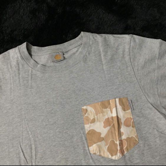 Carhartt pocket tee, Fesyen Pria 
