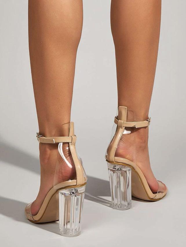 Plain nude 2025 heels