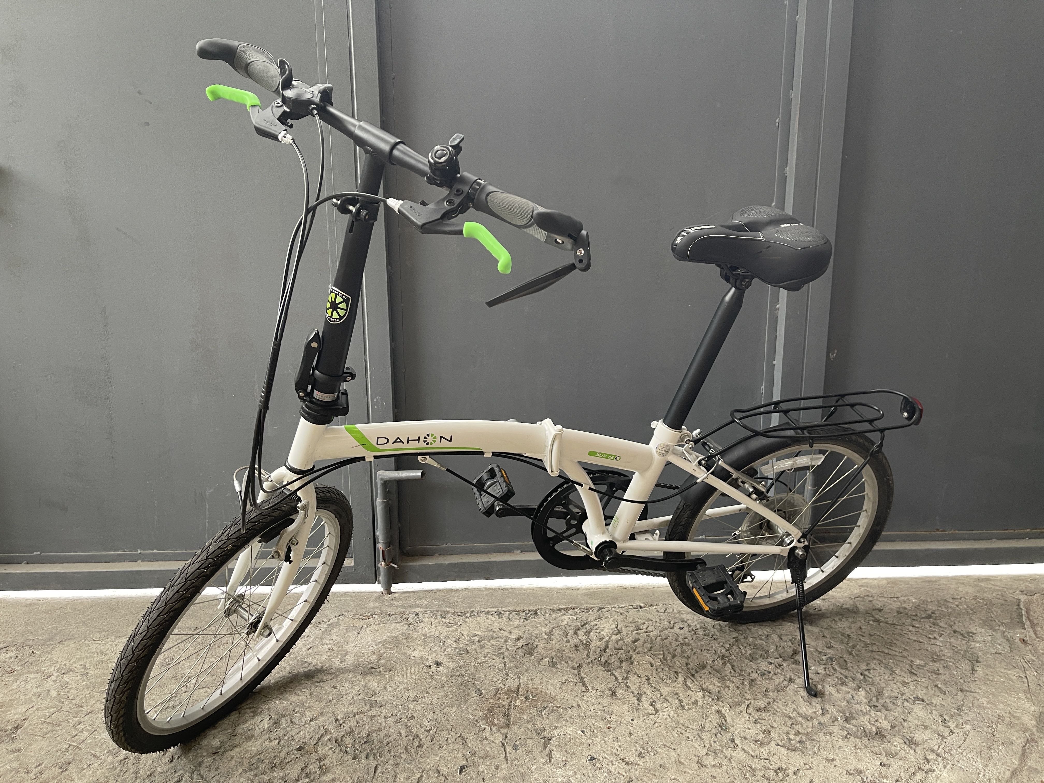 Dahon SUV D6 Sports Equipment Bicycles Parts Bicycles on