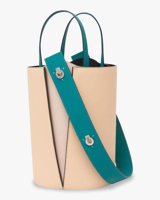 Danse lente mini lorna bucket bag top
