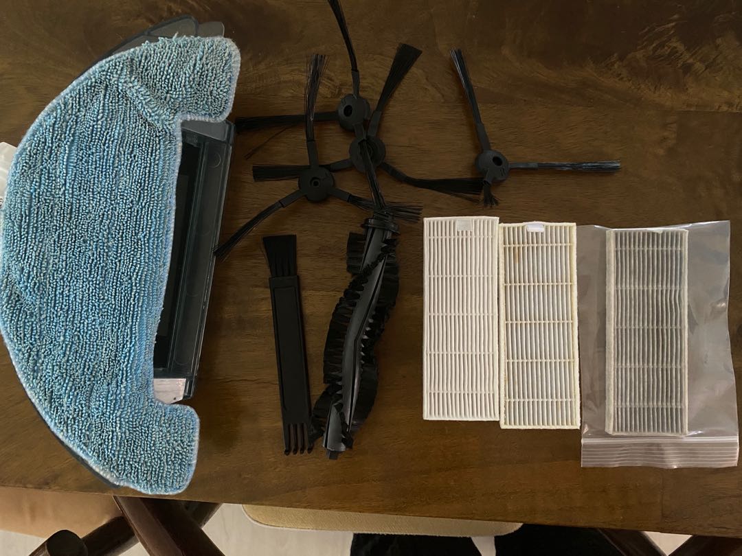 Dibea robot vacuum spare parts, Furniture & Home Living, Cleaning