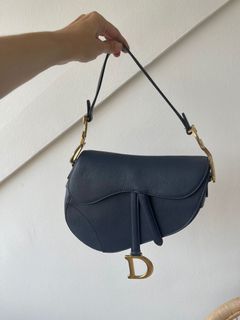 (Category: ) located in . Submitted by eloba (Listing ID 1141903827, Image 1). Description: .