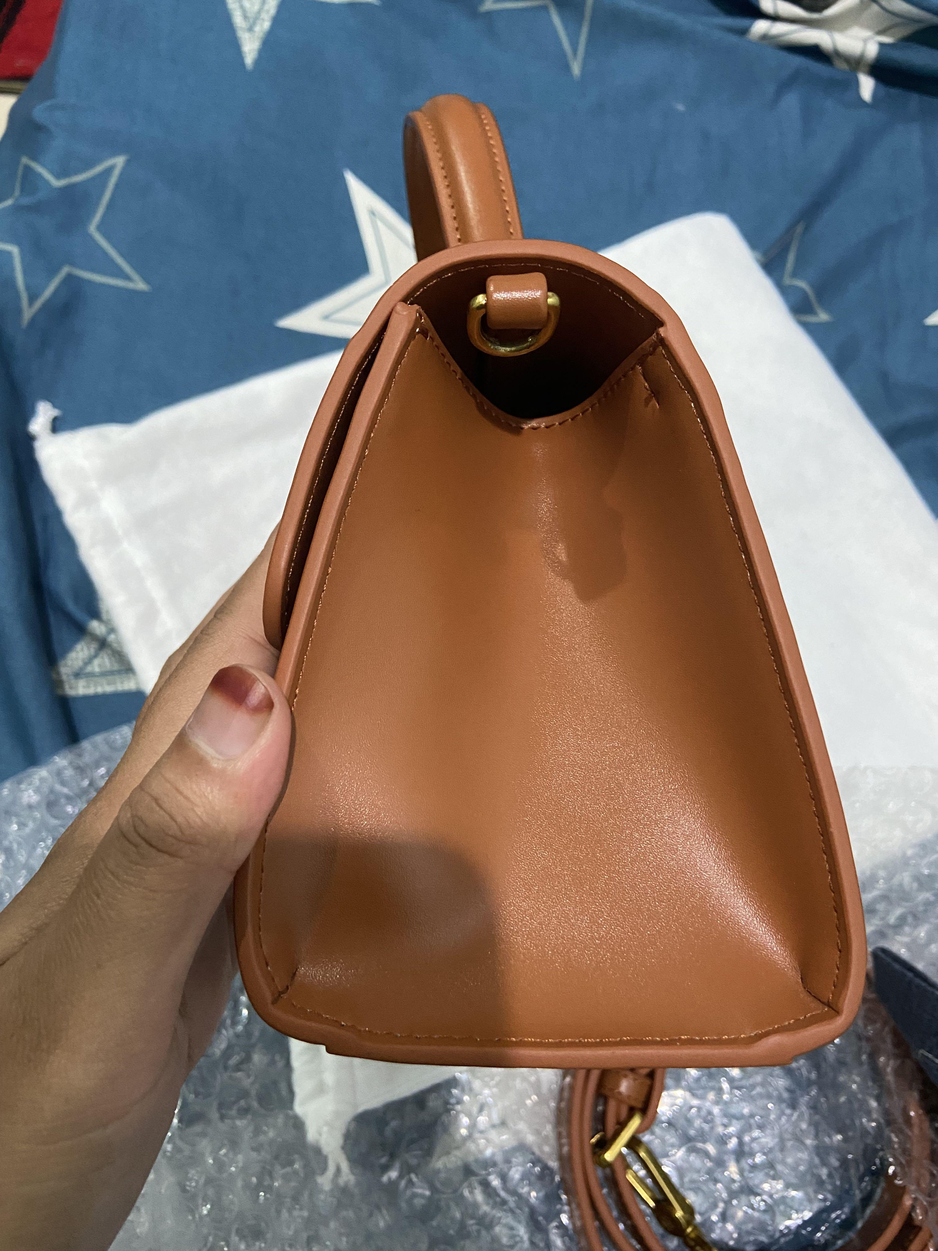 suitus_bn - Christy Ng Eleanor Bucket Bag in Eggshell