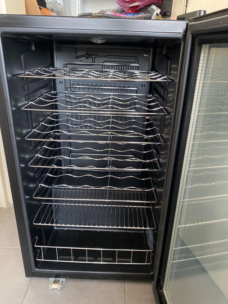 Europace wine chiller EWC 331, TV & Home Appliances, Kitchen Appliances