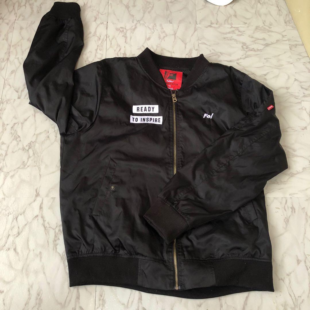 Feltics bomber jacket
