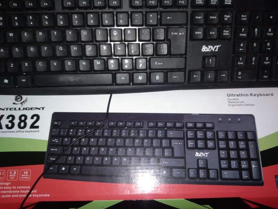 Generic Keyboard with wire, Computers & Tech, Parts & Accessories ...