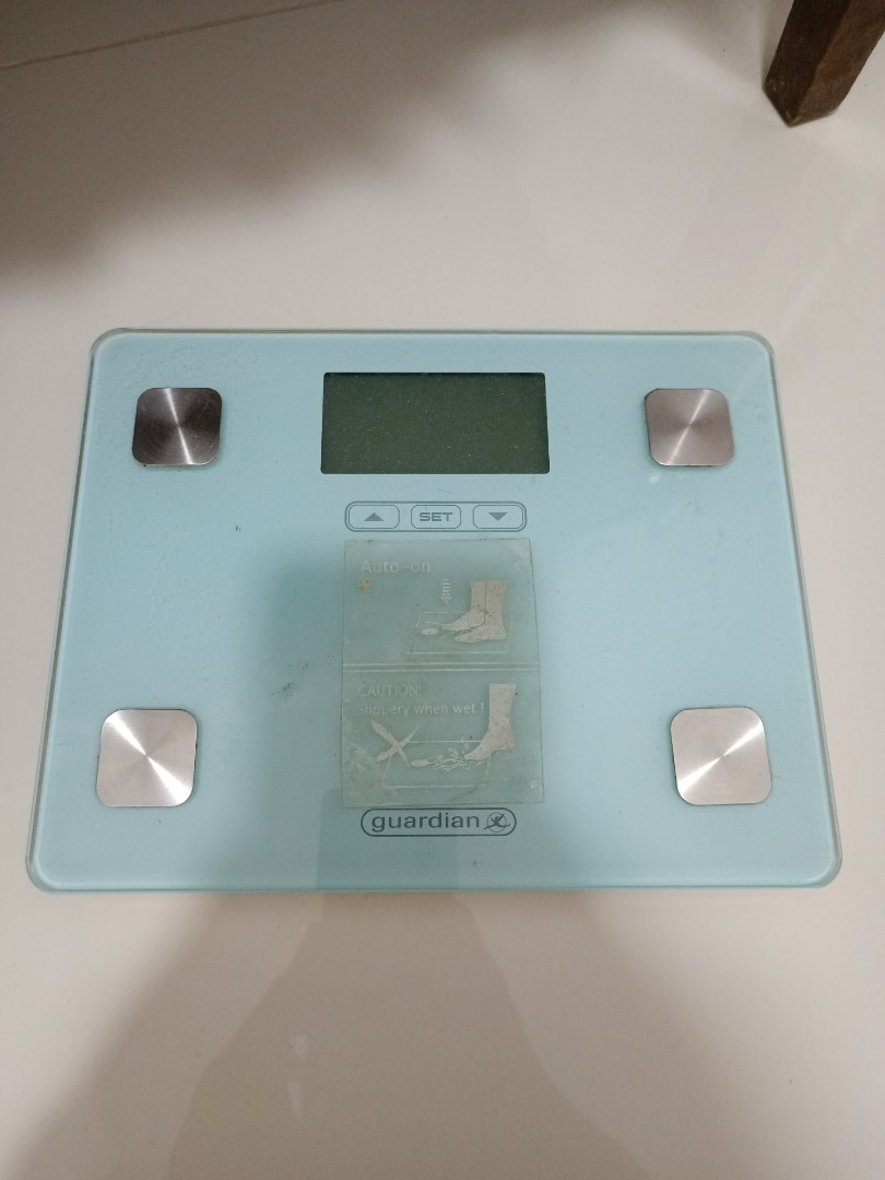 Guardian Weighing Scale, Health & Nutrition, Health Monitors & Weighing Scales on Carousell