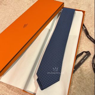 （分類：）位於 。 由 ms.lux_hk 提交（商品編號 1142105711，圖片 1）。簡介： 。