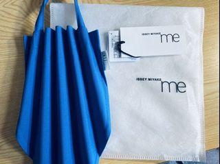 Issey  miyake   Arch pleats bag