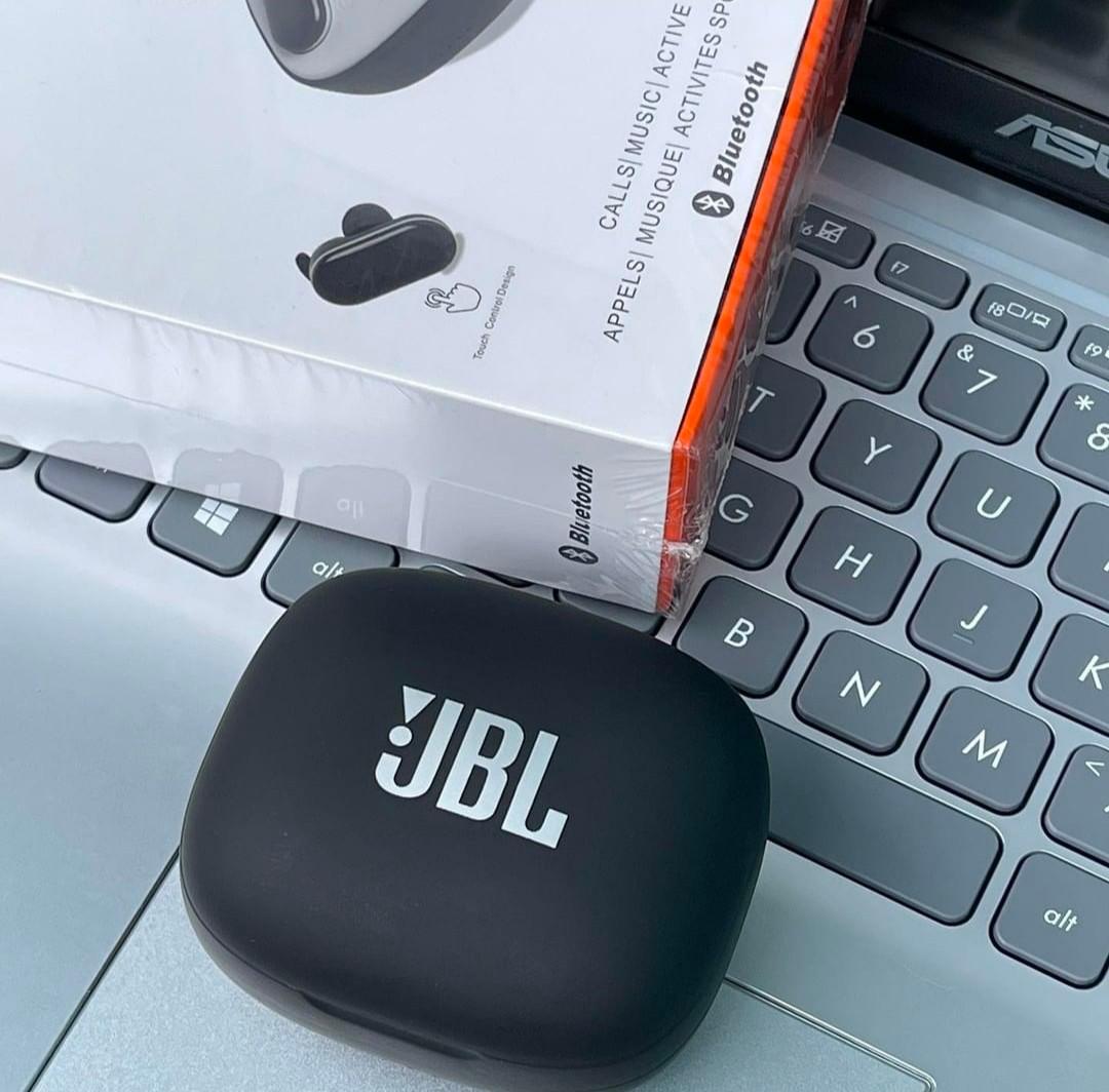 JBL P12 SUPERBASS EARBUDS