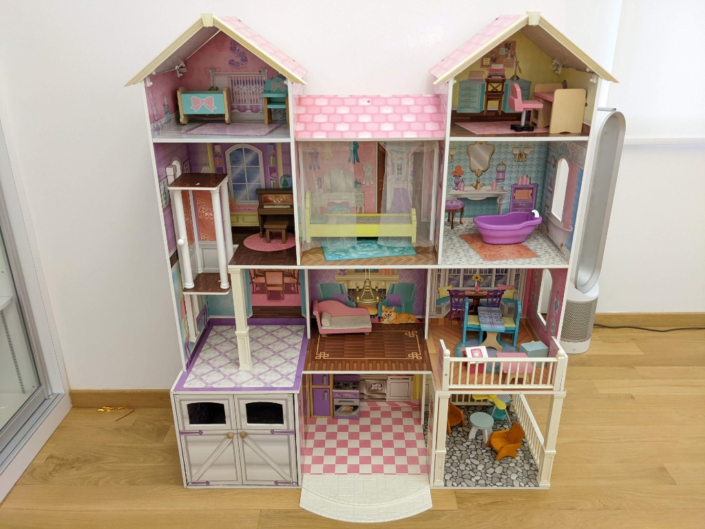 Country estate shop dolls house