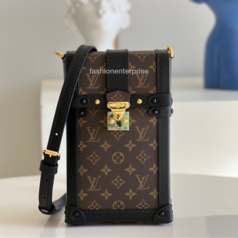 Louis Vuitton Pochette Trunk Verticale Monogram Brown/Black in